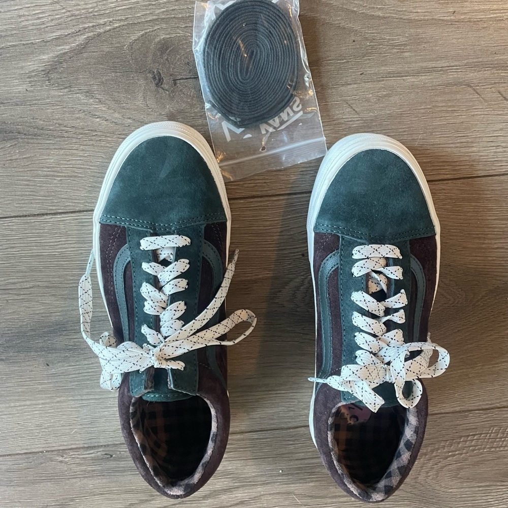 Vans Green and Brown Women's Sneakers